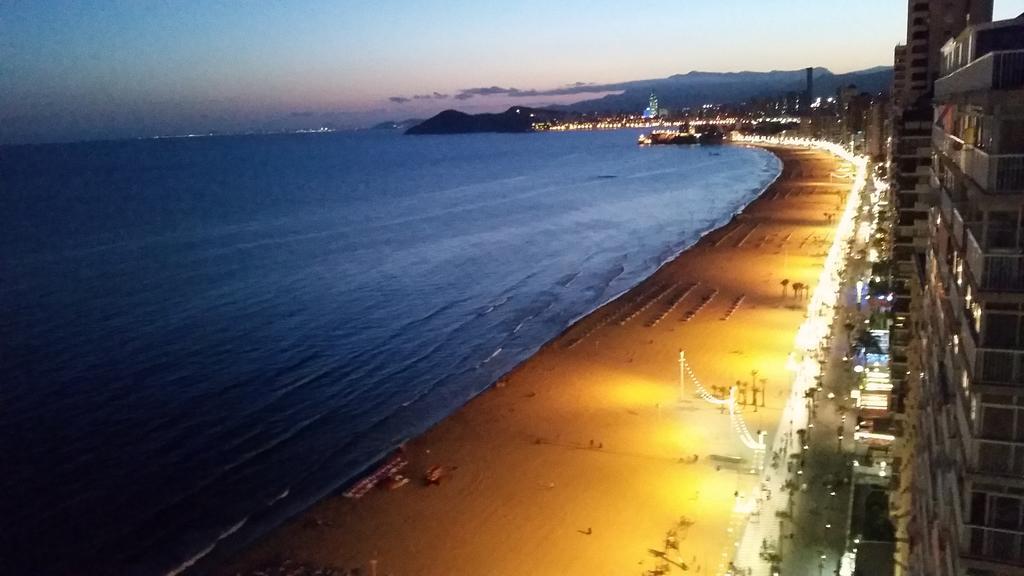 Apartamentos Don Vicente Benidorm Zimmer foto
